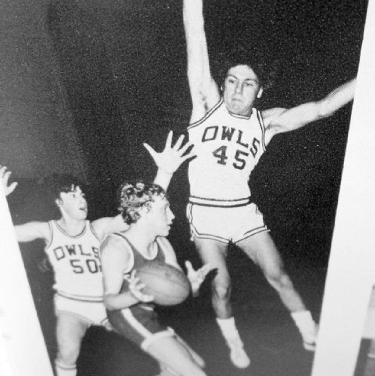 Timeless Sports on Twitter: "The legendary James Gandolfini would've turned  59 today. Here's a few throwbacks from his HS basketball days at Park Ridge  HS in New Jersey where he graduated in