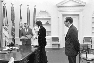 US National Archives launches new collection of free historical GIFs | The  Verge