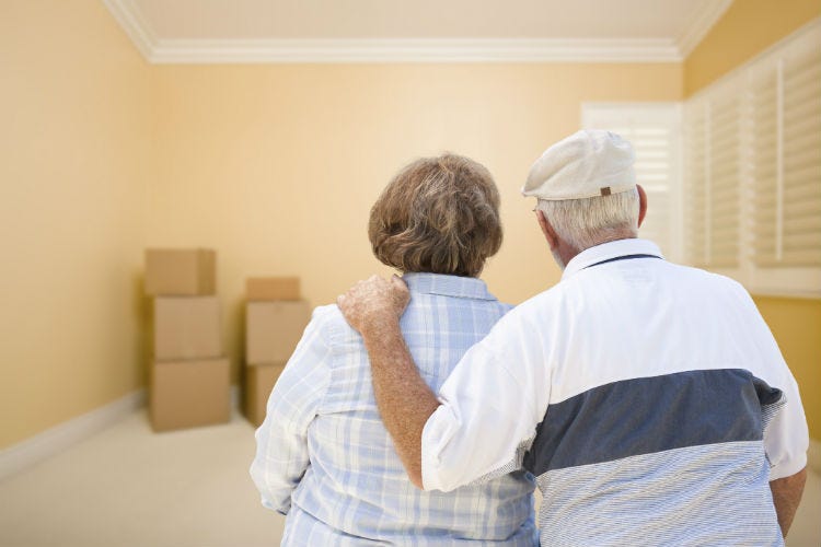 Navigating the Delicate Balance: When Elderly Parents Want to Move