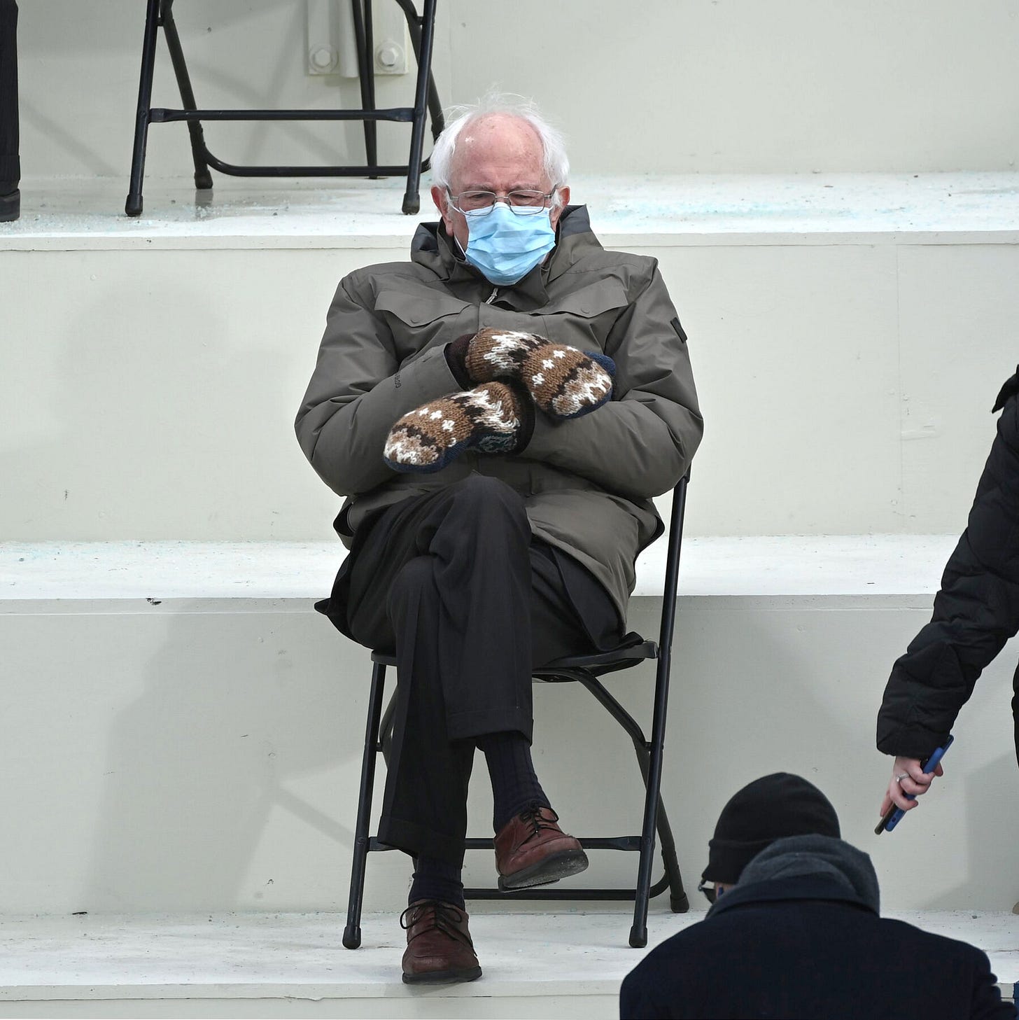 A Witness to History and Bernie Sanders in His Mittens - The New York Times A Witness to History and Bernie Sanders in His Mittens - The New York Times