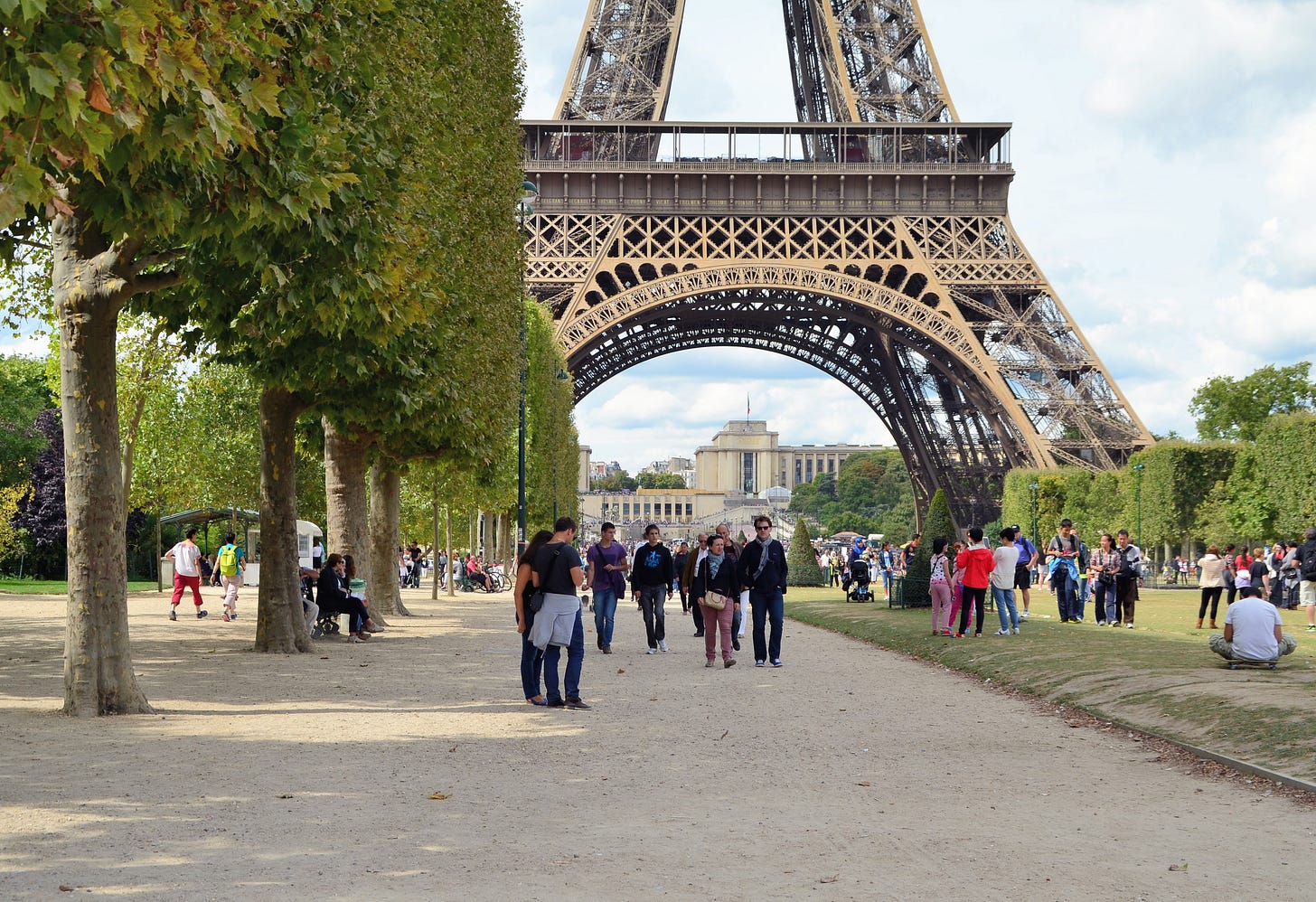 MyFrenchLife™ – myfrenchlife.org – la rentree – Paris – in – summer