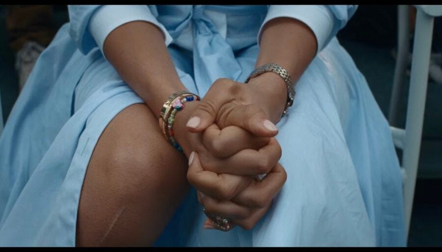 Les bracelets portés par Zendaya dans Challengers - Cinerama