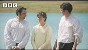 A surprise visitor interrupts Mary and Mr Hayward's boat ride - BBC