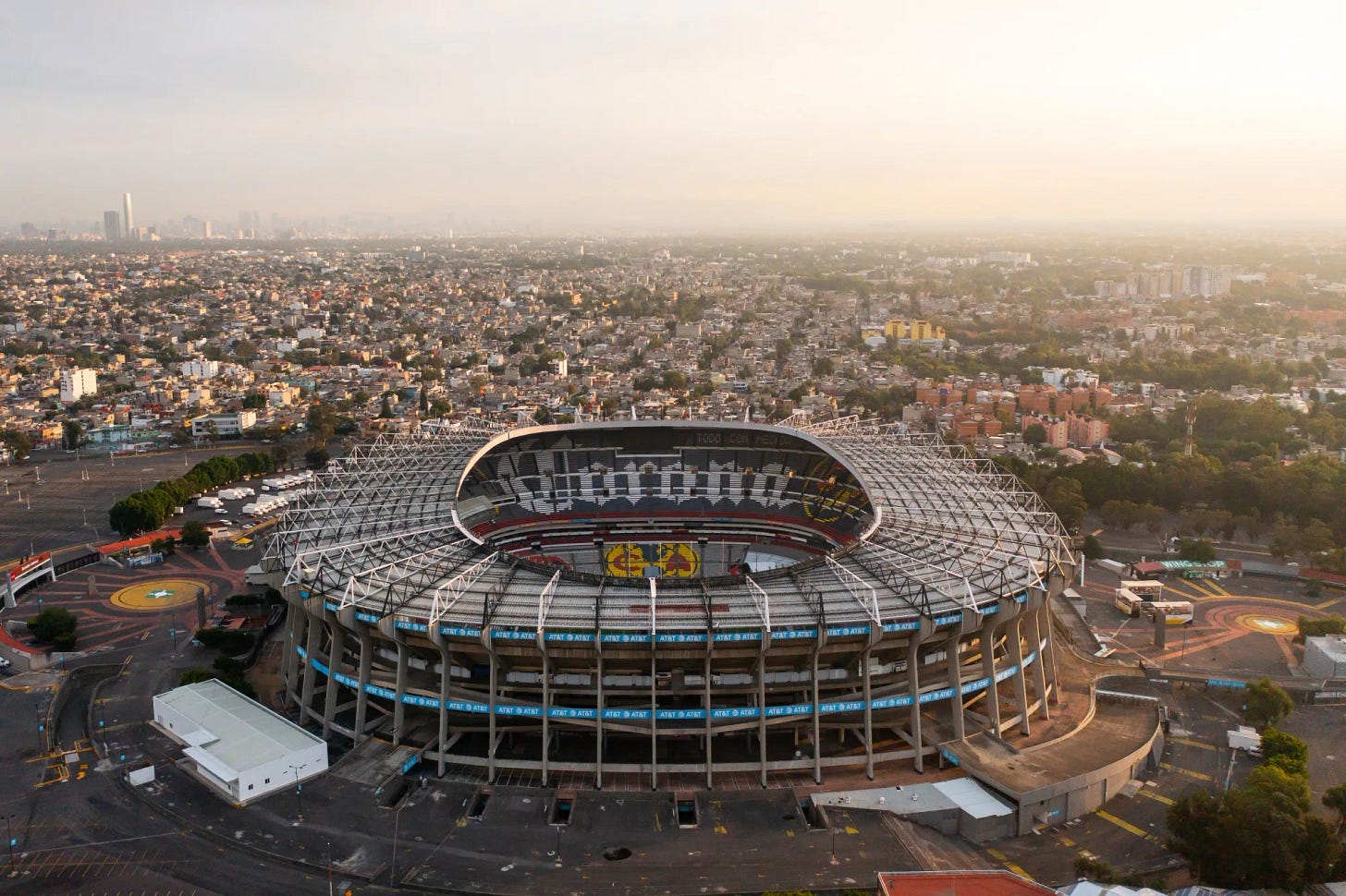 FIFA Loses Standoff for Mexico City Stadium Box Use in World Cup - Bloomberg
