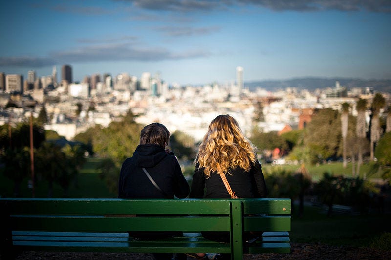 File:Dolores Park Bench.jpg
