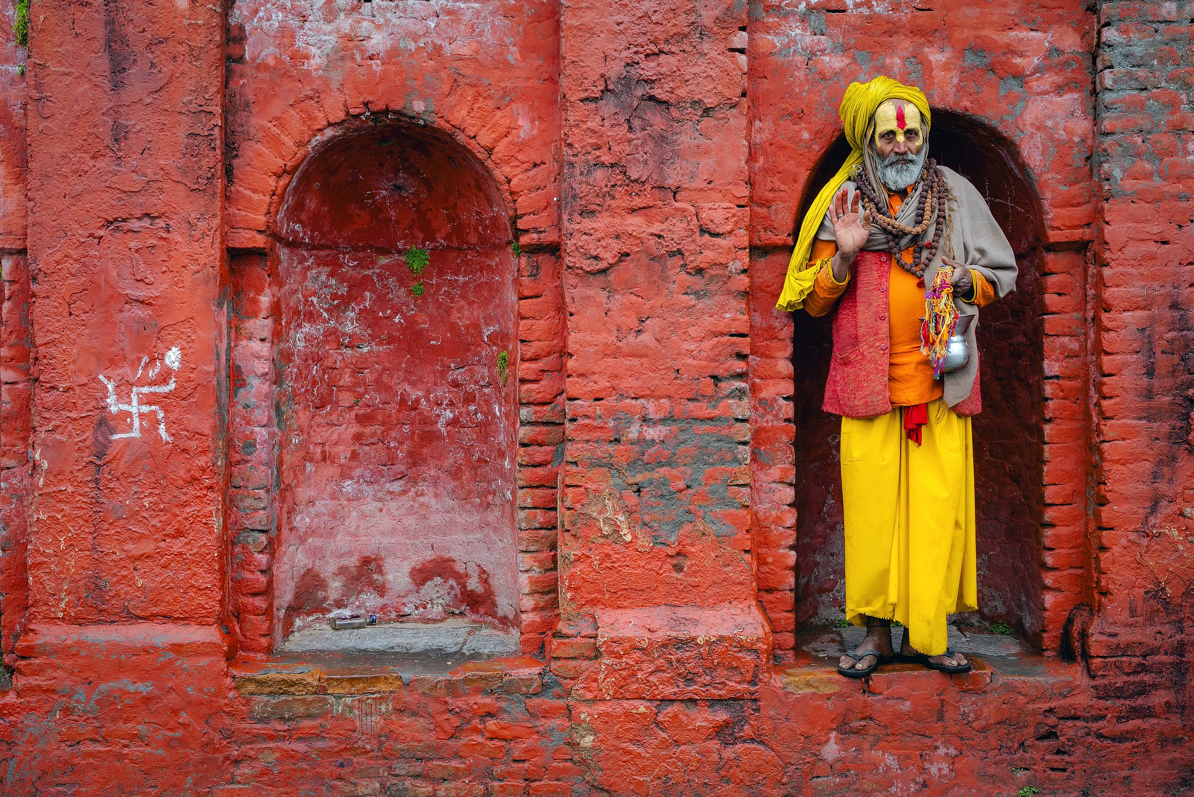 A Sadhu (holy man), Pashupatinath, Kathmandu, Nepal. 1/90, ƒ/5.6, ISO 400, 50mm, Leica M