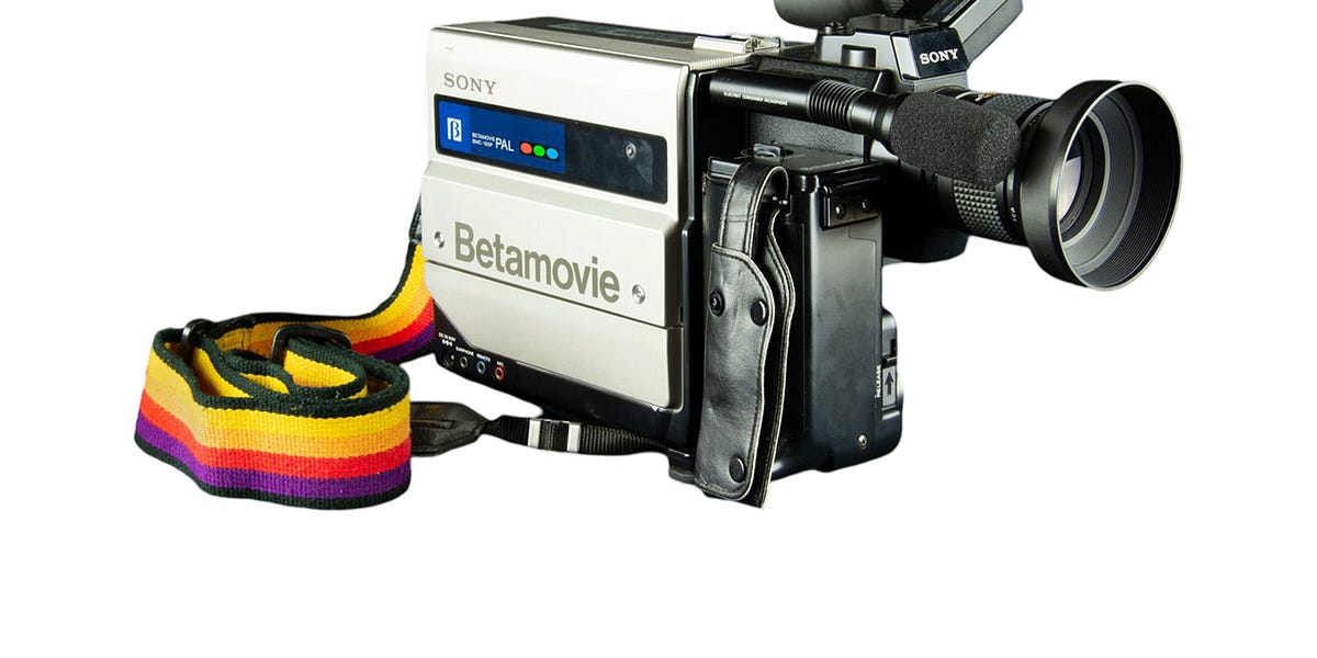 sony  betamovieビデオカメラ The Story of the World's First Camcorder - by ObsoleteSony