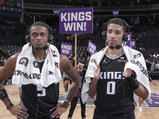 Report: Kings plan to build around Fox, Haliburton | theScore.com
