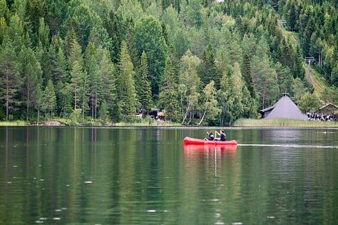 Canoeing in Wonders