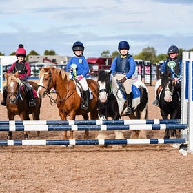 Super rounds jumped at Meadows schools' jumping