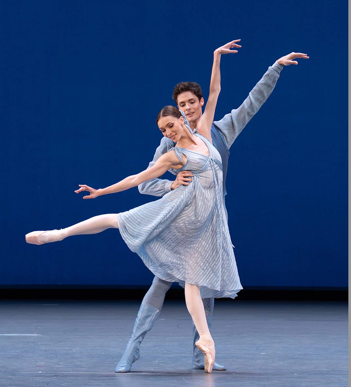 Olga Smirnova yalangoch