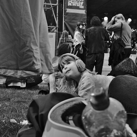 an ongoing photographic project in which I capture life in my hometown of Bruges (Belgium)