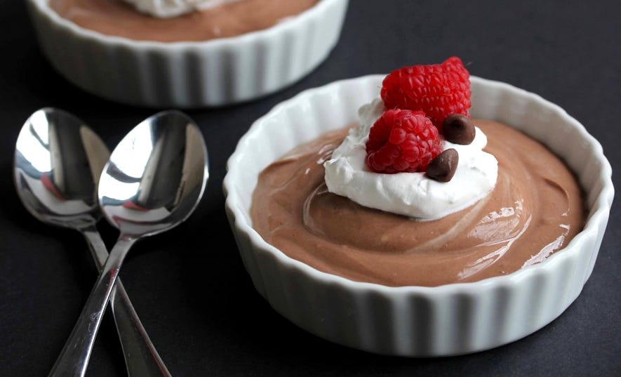 Chocolate mousse with avocado