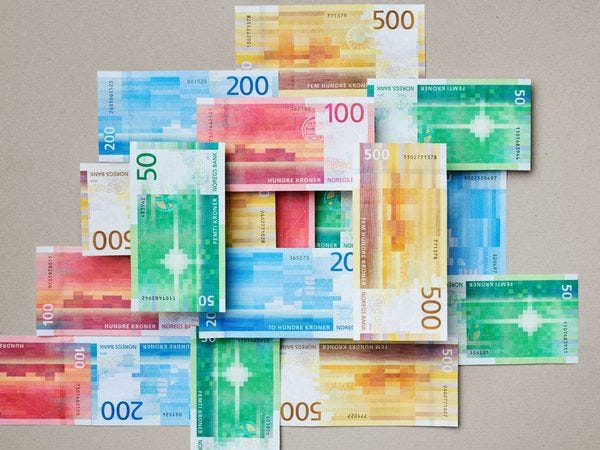 Піксельні зображення берегової лінії Норвегії на нових купюрах Піксельні зображення берегової лінії Норвегії на нових купюрах
