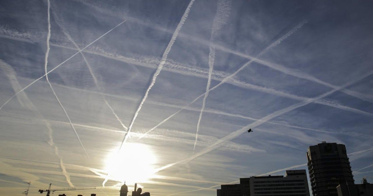 Aircraft chemtrails conspiracy is long overdue for departure | AAP