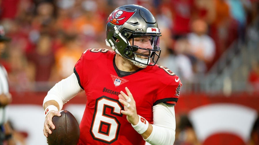Baker Mayfield reaches agreement on 3-year, $165 million extension with Bucs Baker Mayfield reaches agreement on 3-year, $165 million extension with Bucs