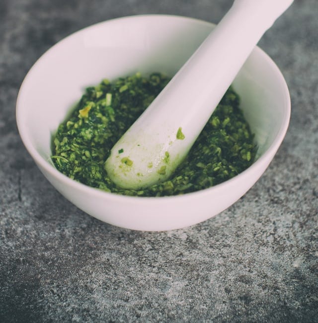 The Herbal Pantry: Pesto 101