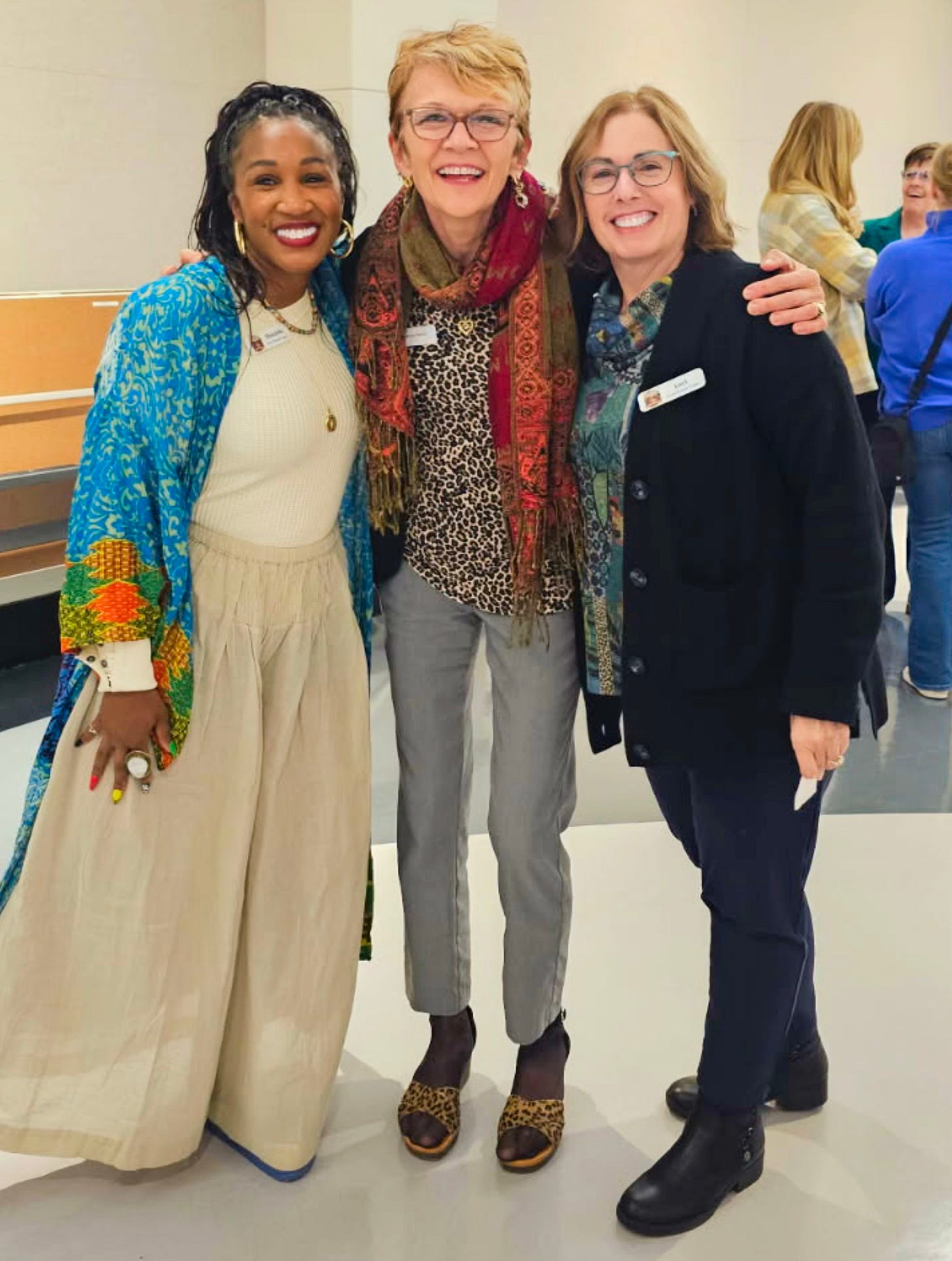 Shaunda Necole with fellow women leaders at a professional gathering, celebrating collaboration and community among women in leadership and building authority in today’s evolving digital landscape.