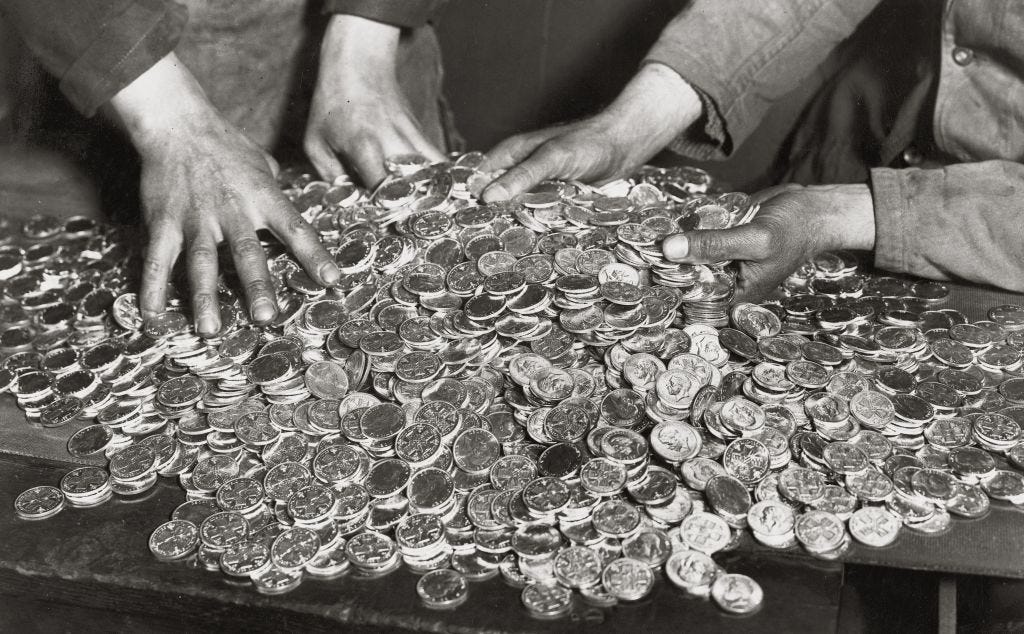 A Flashing Warning for the Economy