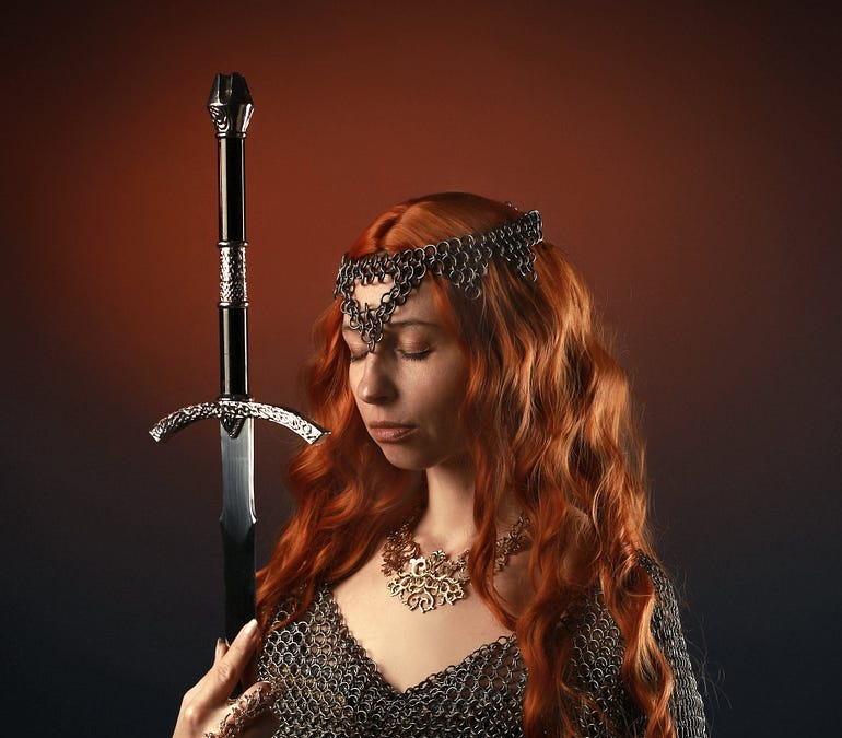 “There Would Be No Wars If Women Ruled” And Other Myths on Female Violence