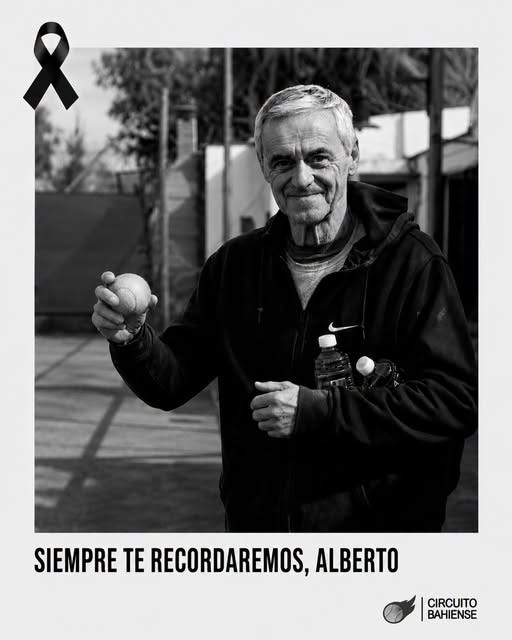 Puede ser una imagen en blanco y negro de una o varias personas y texto que dice "8 SIEMPRE TE RECORDAREMOS, ALBERTO CIRCUITO BAHIENSE"