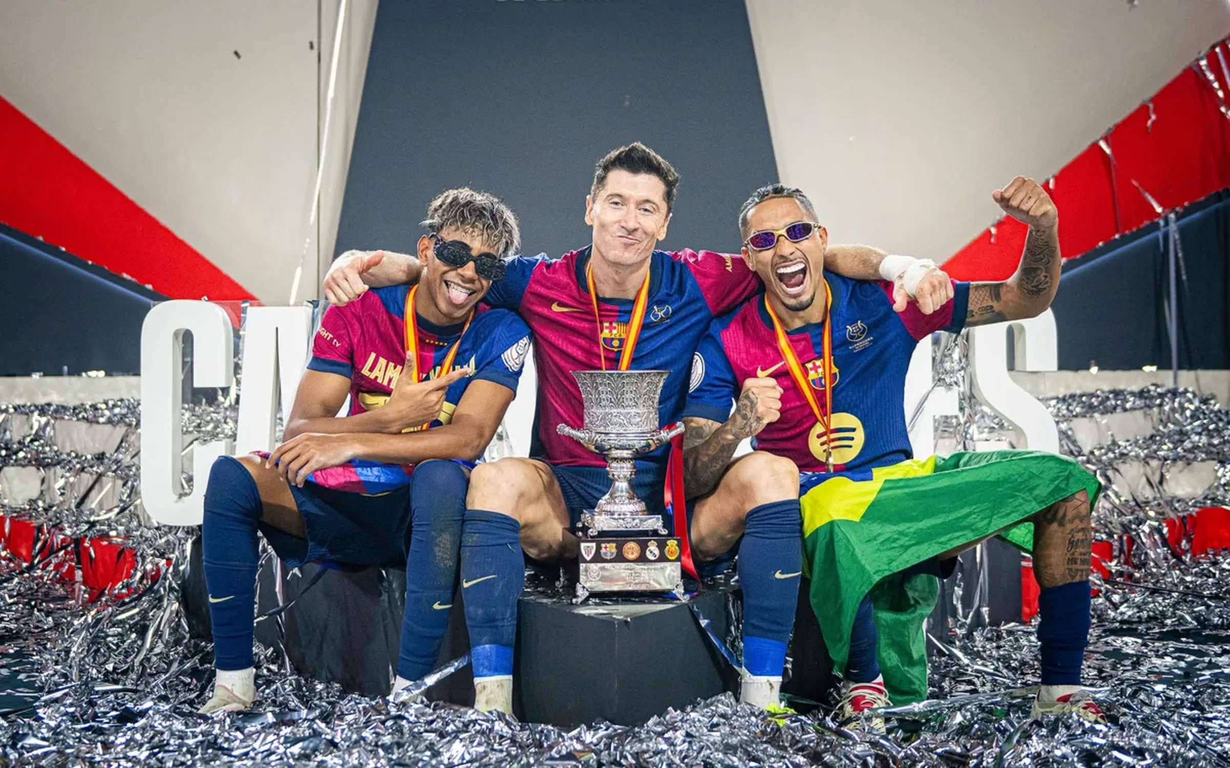 Lamine Yamal, Lewandowski y Raphinha: el tridente que emula tiempos dorados