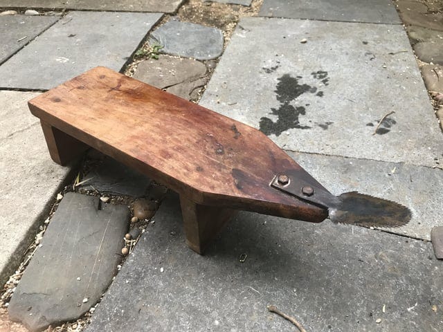 r/Whatisthis - a wooden block with a metal blade on it