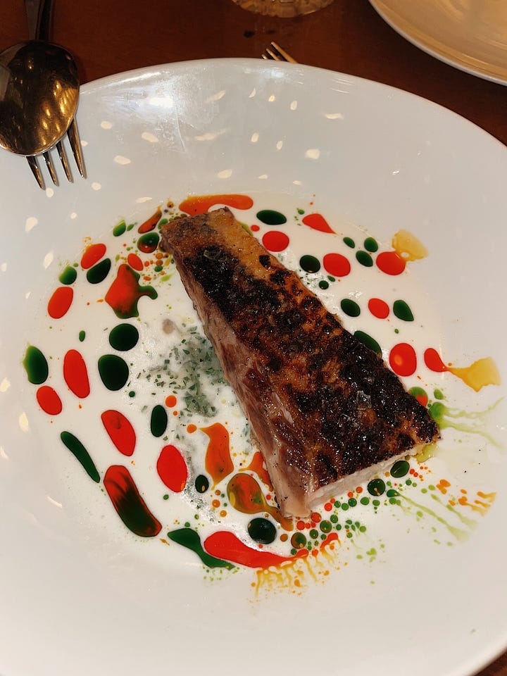 Lobina y burrate del restaurante Propio en Roma Norte