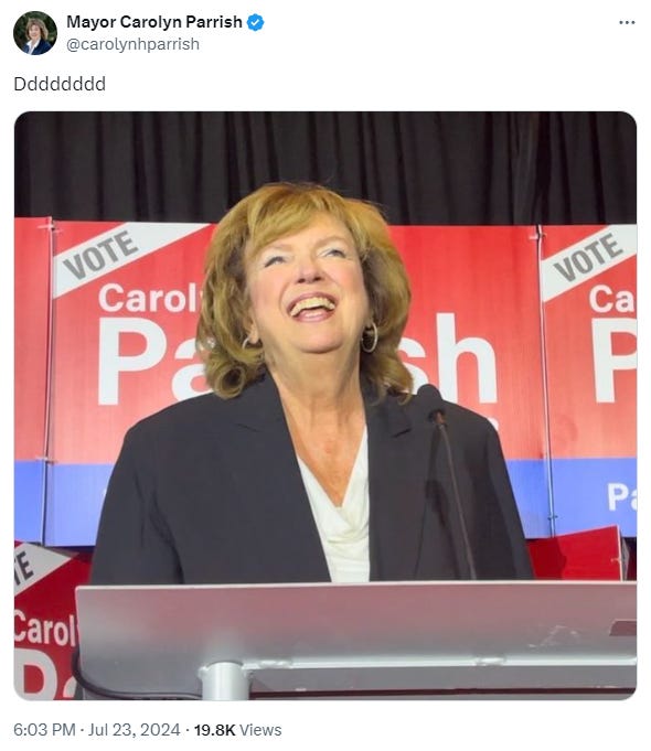 Screenshot of a tweet from Carolyn Parrish with a photo of the mayor laughing and the caption "Dddddddd".