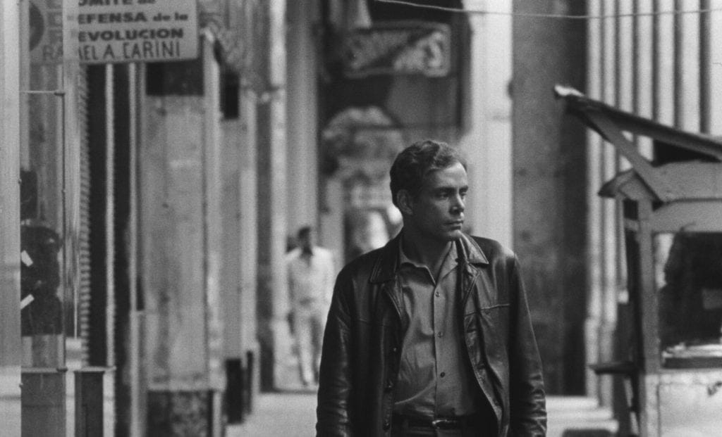 Memories of Underdevelopment; or How I Learned to Stop Worrying and Love  the Revolution – Establishing Shot