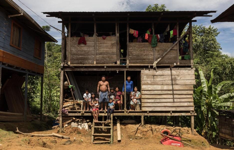 Riografías del Baudó: Manolia Arce y su familia. Puesto Indio Riografías del Baudó: Manolia Arce y su familia. Puesto Indio