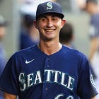 George Kirby wants to continue to throw the knuckleball