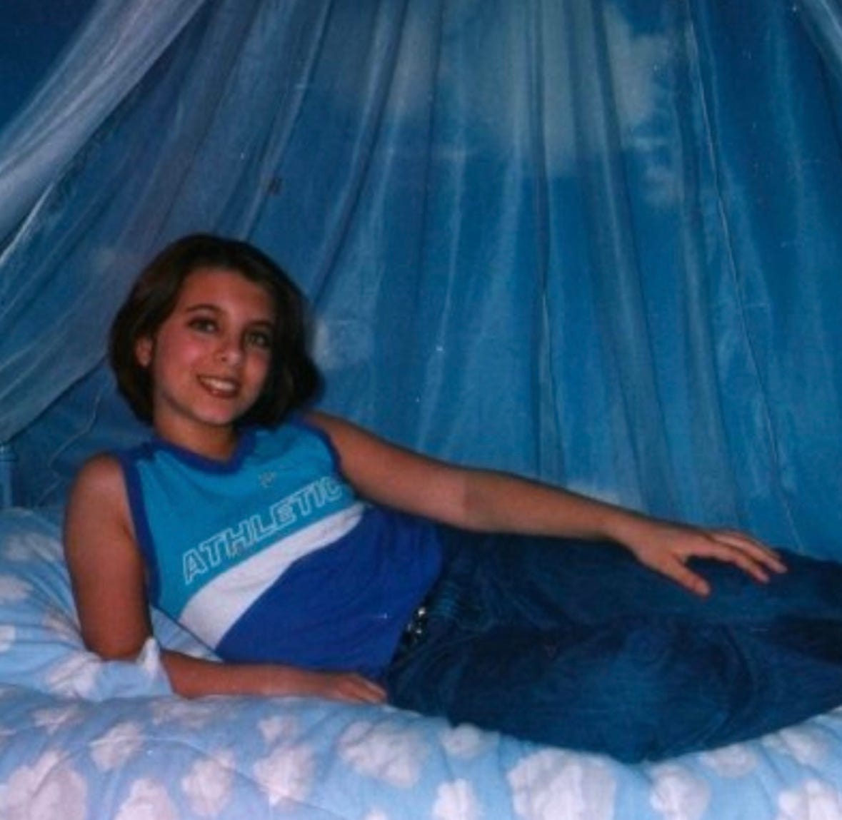 The Lost Magic of Glamour Shots - by Janine - Retro Avocado
