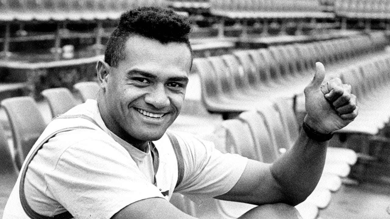 Video: Jarryd Hayne gets his talent from his father, former South Sydney  centre Manoa Thompson | Daily Telegraph