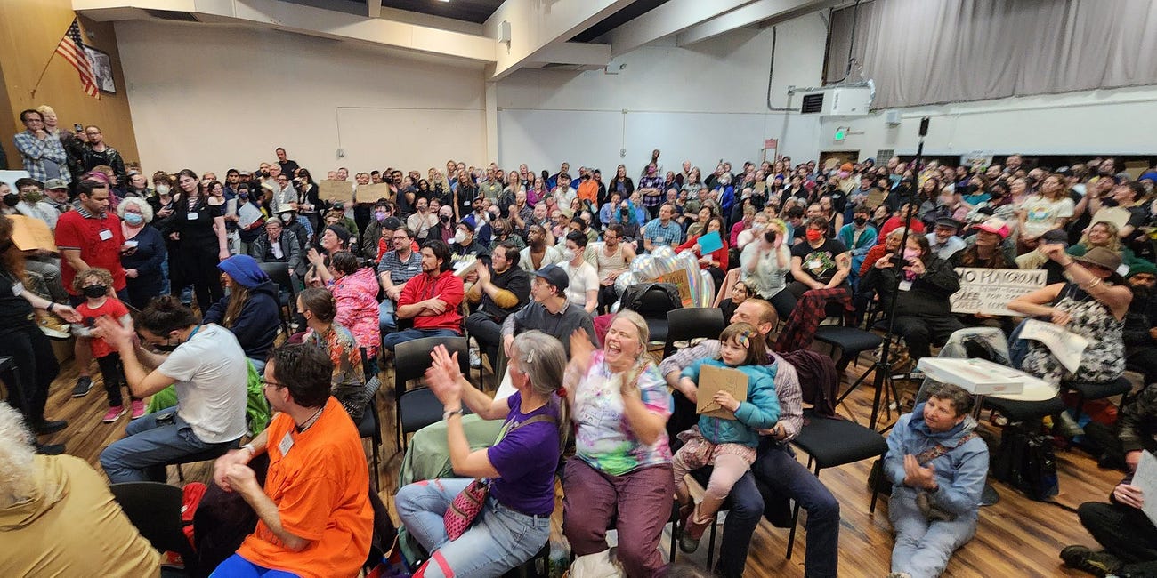 Seattle speaks out at Denny Blaine Park meeting 