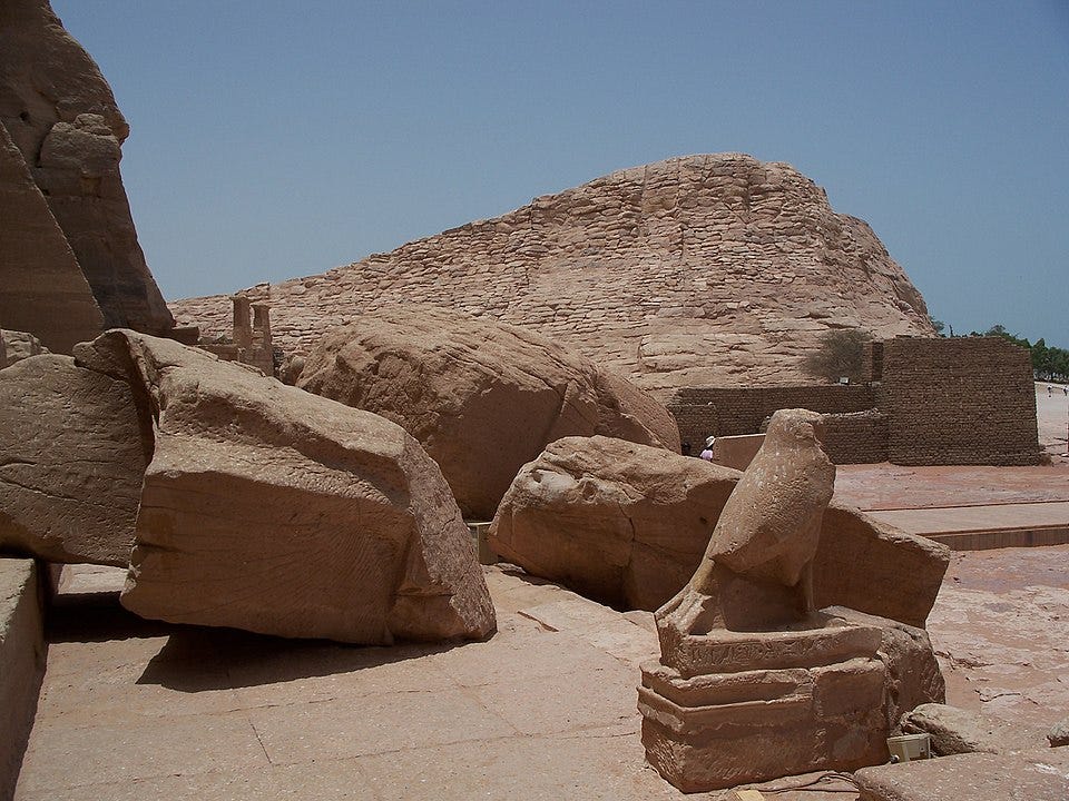 File:Collapsed Colossus.jpg