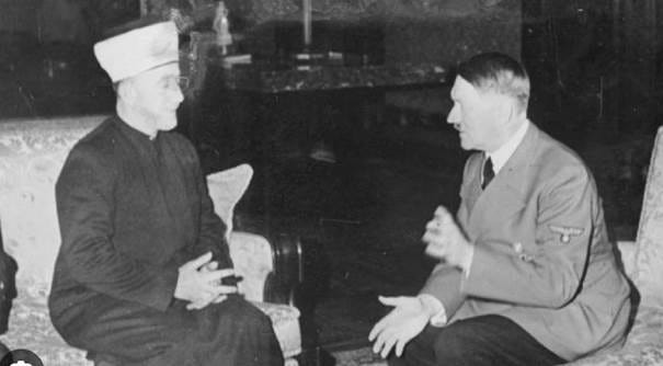 Obraz zawierający ubrania, osoba, człowiek, Ludzka twarz

Zawartość wygenerowana przez AI może być niepoprawna.