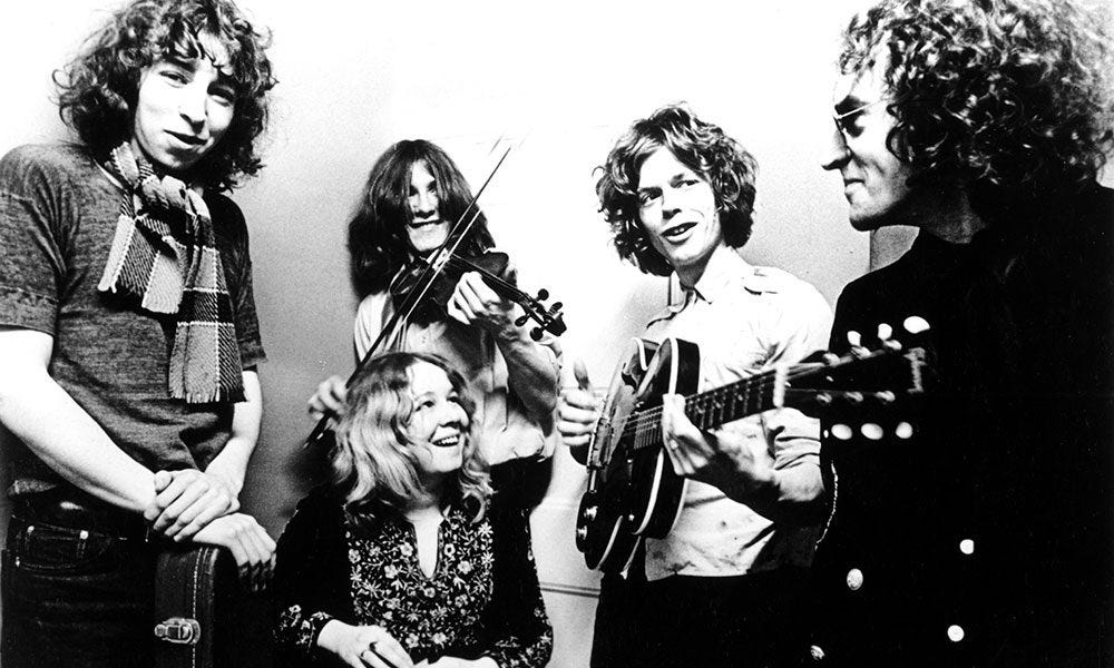 Fairport Convention Members Past & Present To Reunite At Cropredy