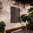 🎀 Cipressi al buio e gioielli in luce
