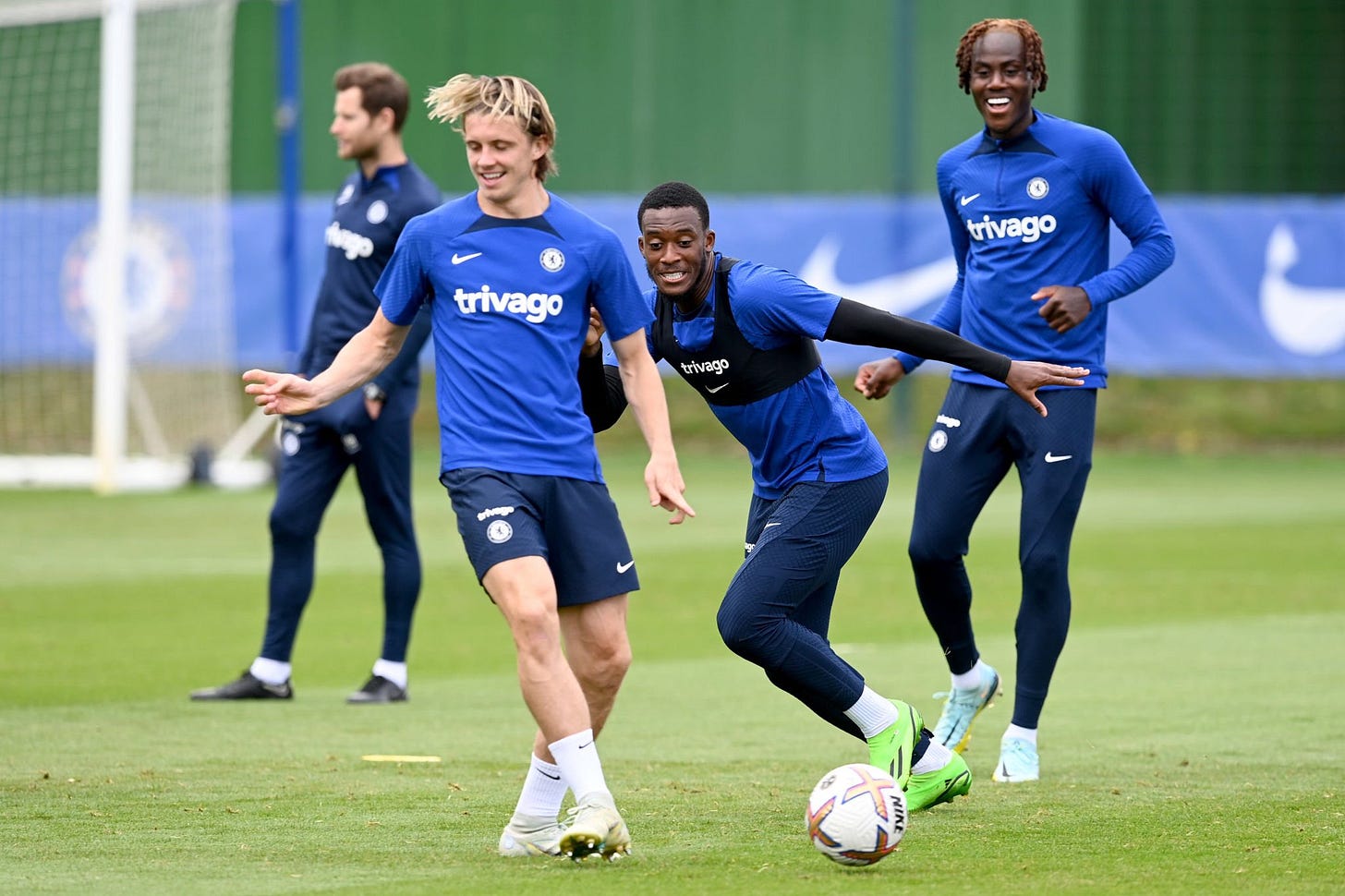 on Twitter: "Conor Gallagher, Callum Hudson Odoi, Trevoh Chalobah! #CFC  https://t.co/NqLUgbHRq0" / Twitter