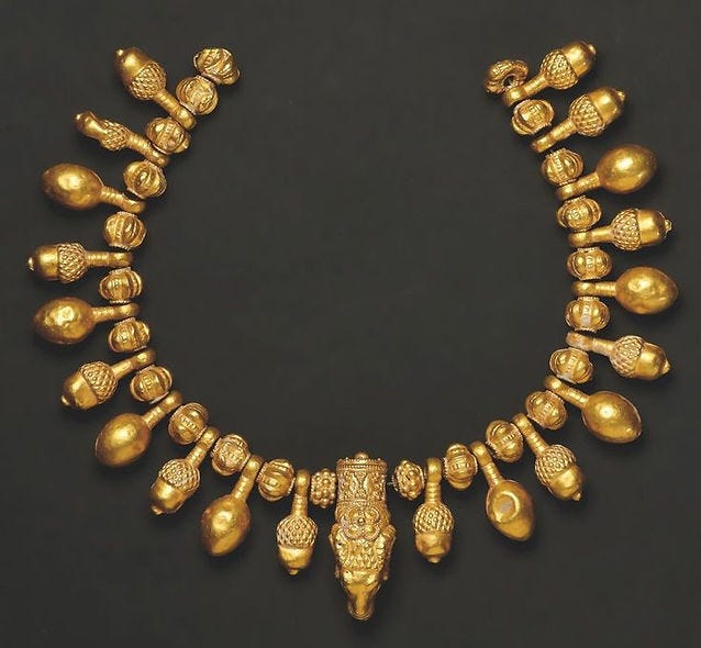 Acorn Necklace-Greek 5th century BC.JPG