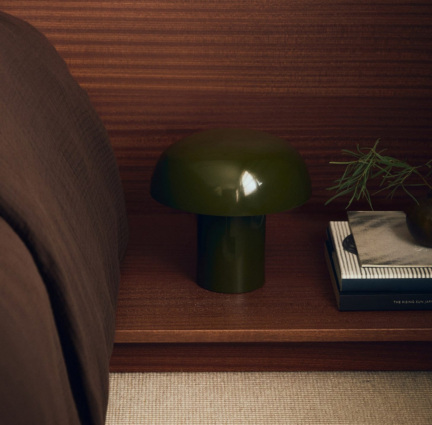 View larger image: Metal table lamp - Dark green - Home All | H&M GB 1