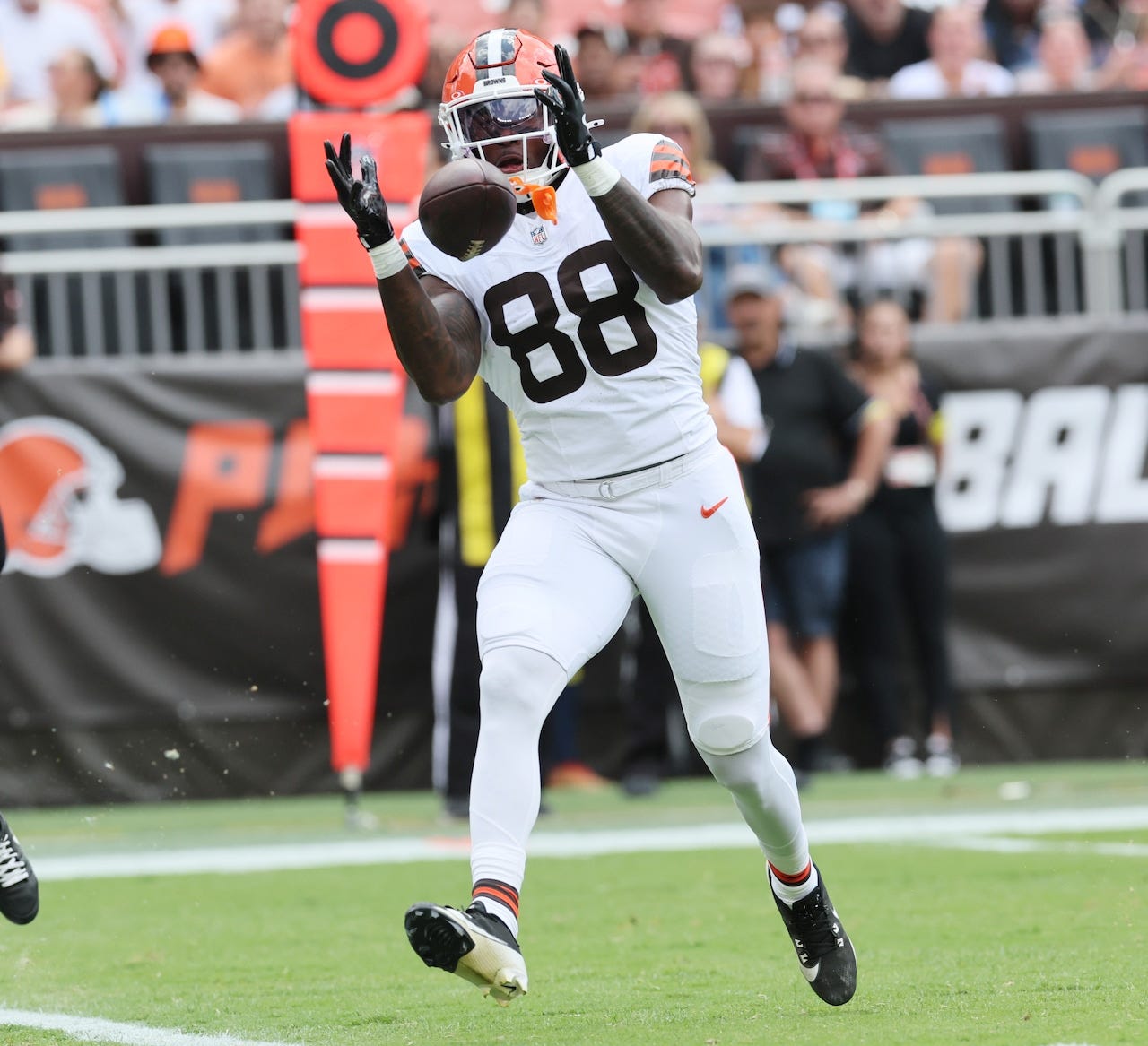 Browns rookie tight end Harold Fannin Jr. shows why Cleveland drafted him  in preseason finale against Rams - cleveland.com