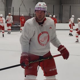 "It's not a fashion choice." Why Daniel Sprong is wearing a pink visor this season