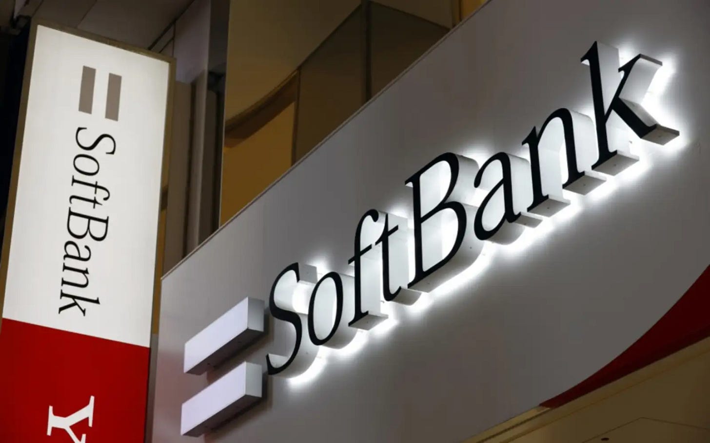SoftBank plans $1 trillion AI and robotics park in Arizona
