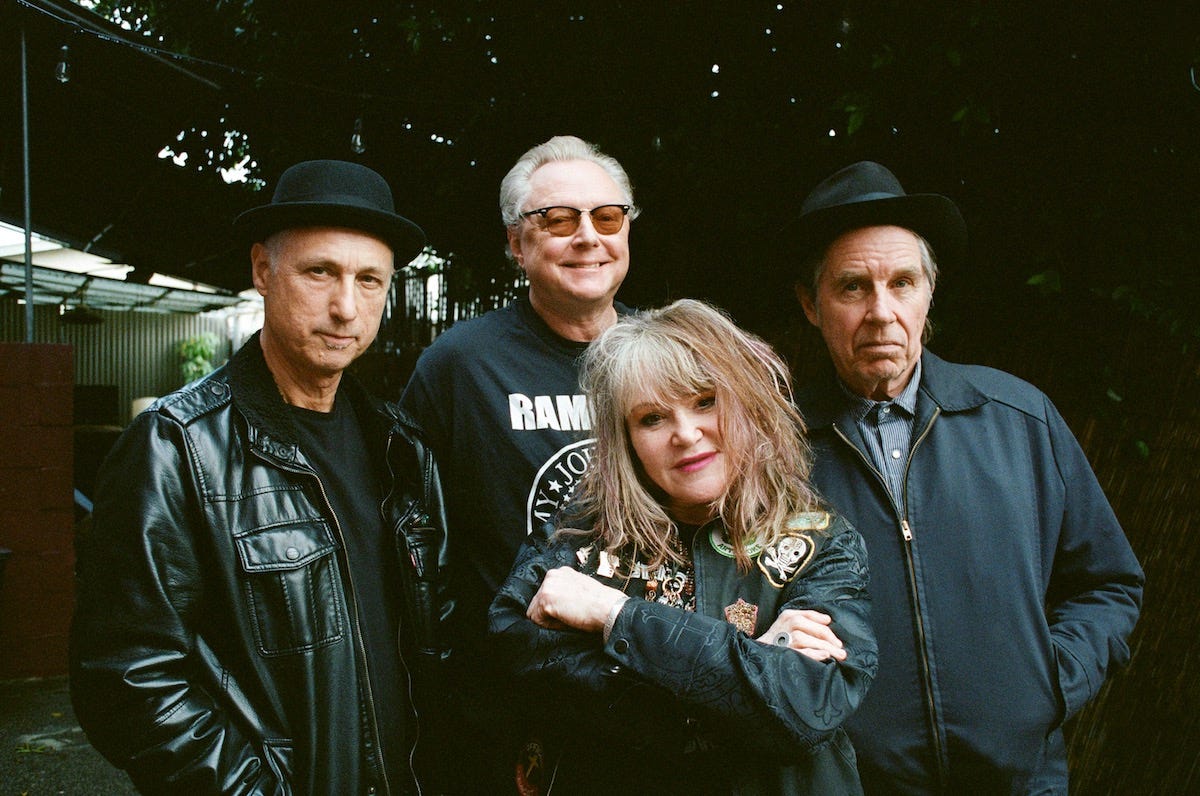 Feature: X-Mas Tidings with Exene Cervenka : Illinois Entertainer