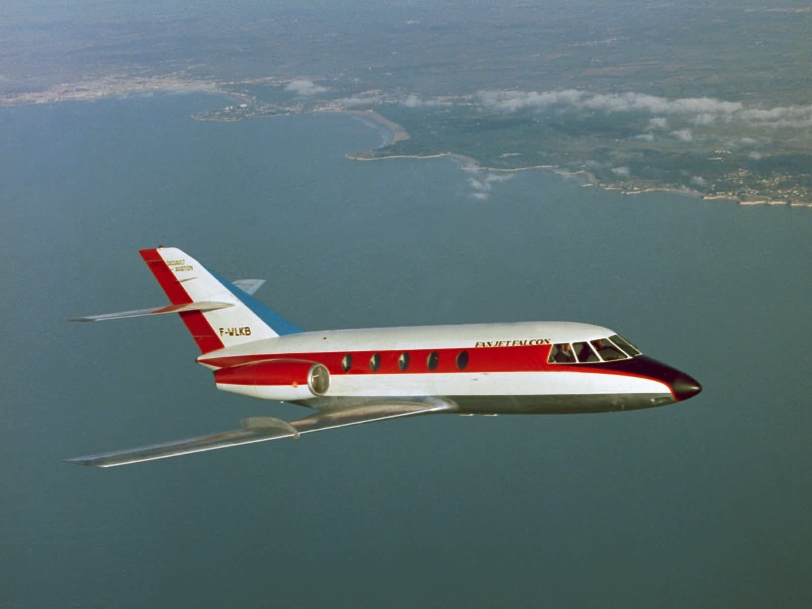 Mystère-Falcon 20-200: origins, characteristics and performance data