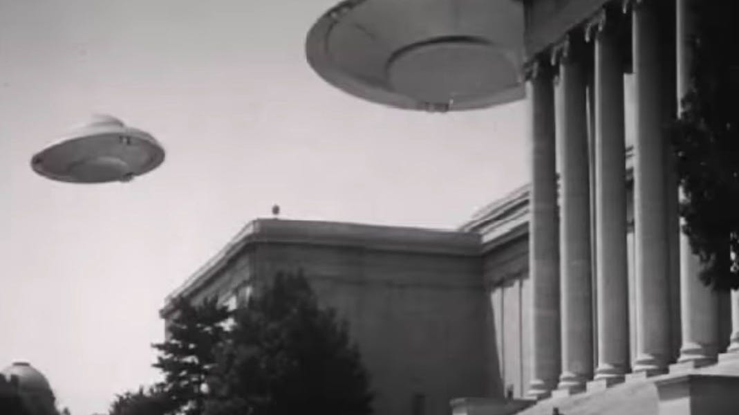 &ldquo;&hellip;some shape is rising out of the pit&hellip;&rdquo;