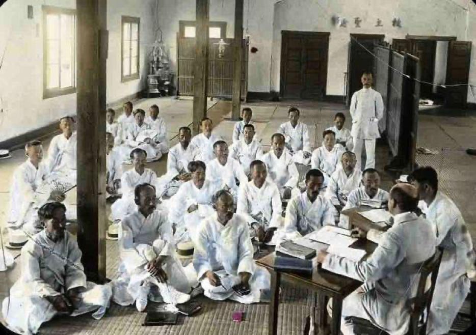 Men listening to teaching Men listening to teaching