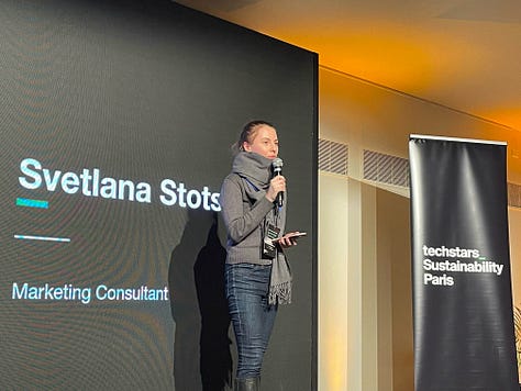 Svetlana Stotskaya presenting at the 2025 Digital Marketing Summit in Seoul and Techstars